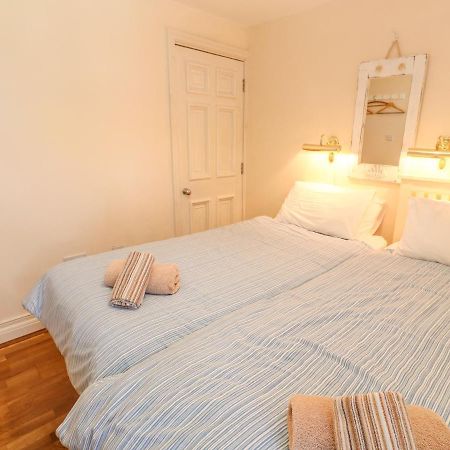Apartamento Surf Song Penzance Exterior foto